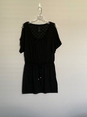 Women’s Black Small Swim Cover-up
